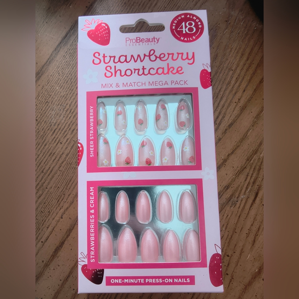 ProBeauty Essentials Strawberry Shortcake Press-On Nail Set - Pink Floral Mix